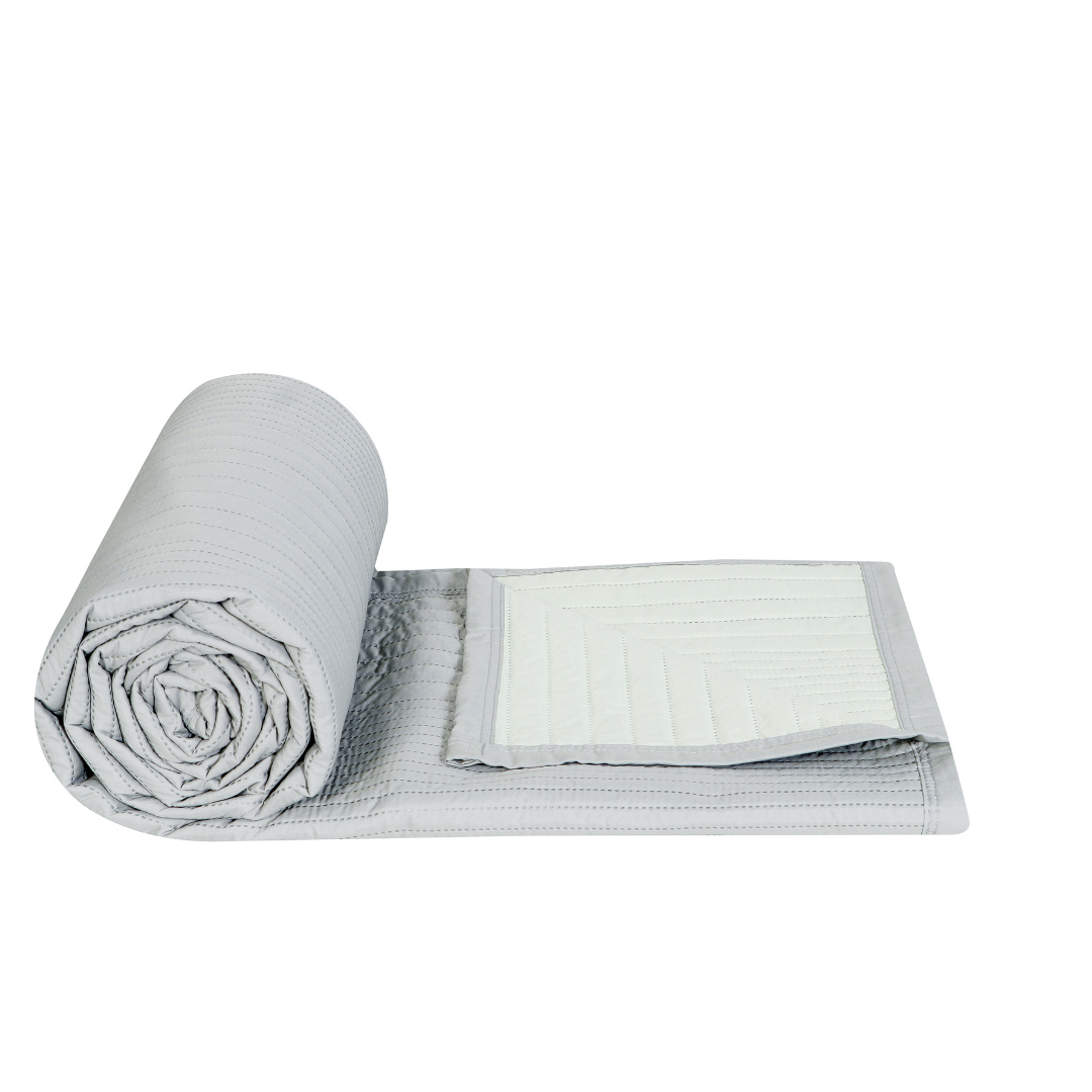 OOA Ultrasonic Lining Comforter – All Season