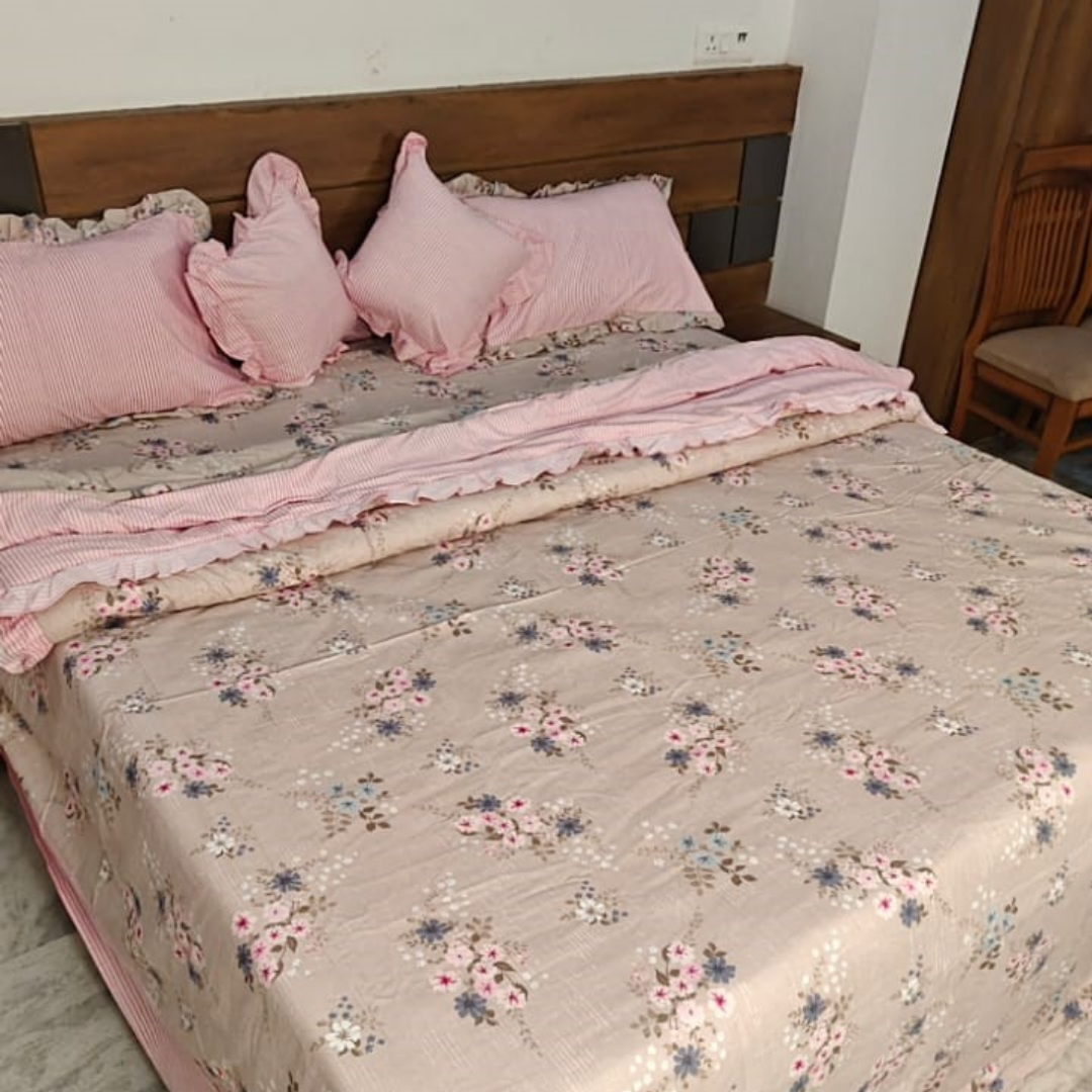 300 TC Glace Cotton Queen Size Bedding Set / Comforter Set