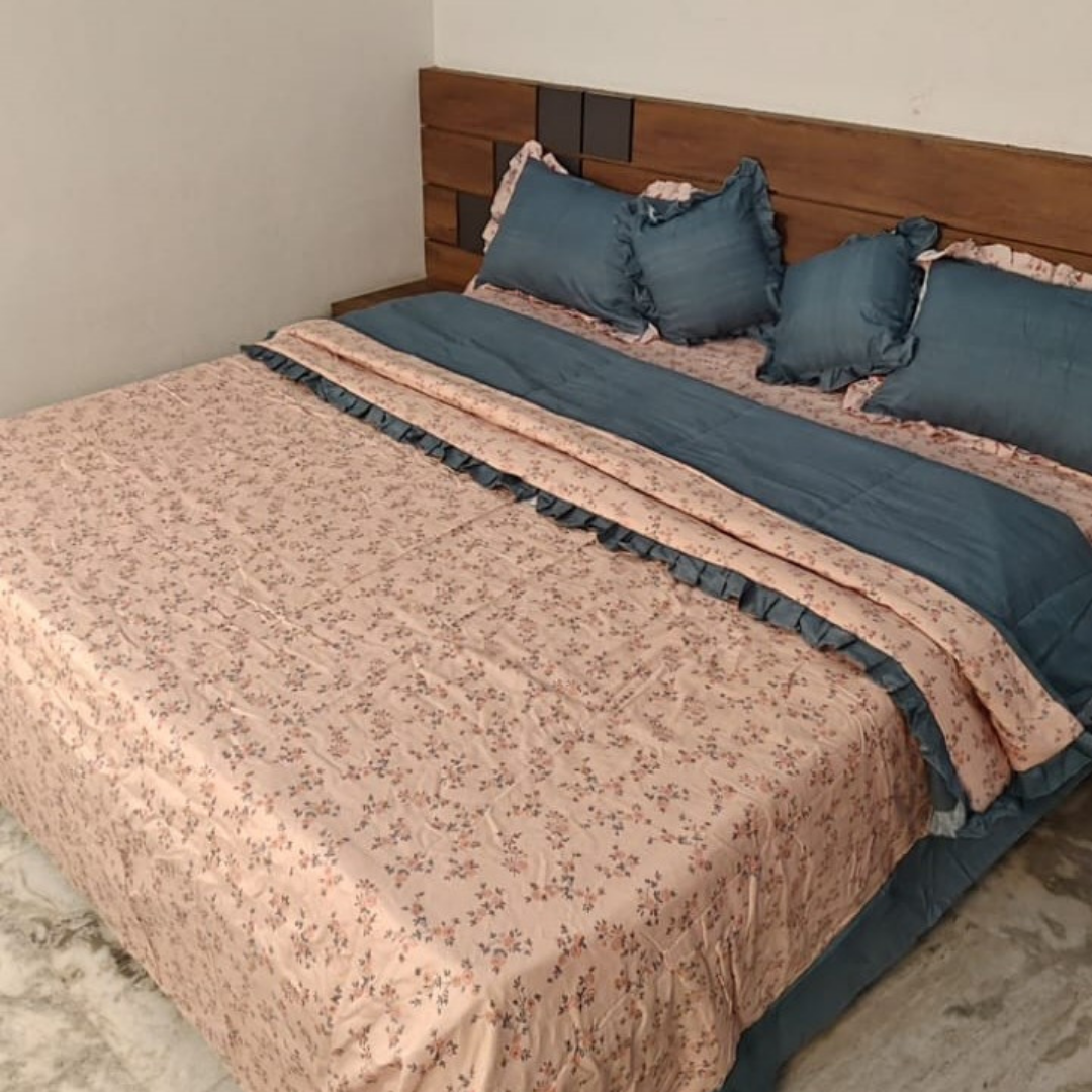 300 TC Glace Cotton Queen Size Bedding Set / Comforter Set